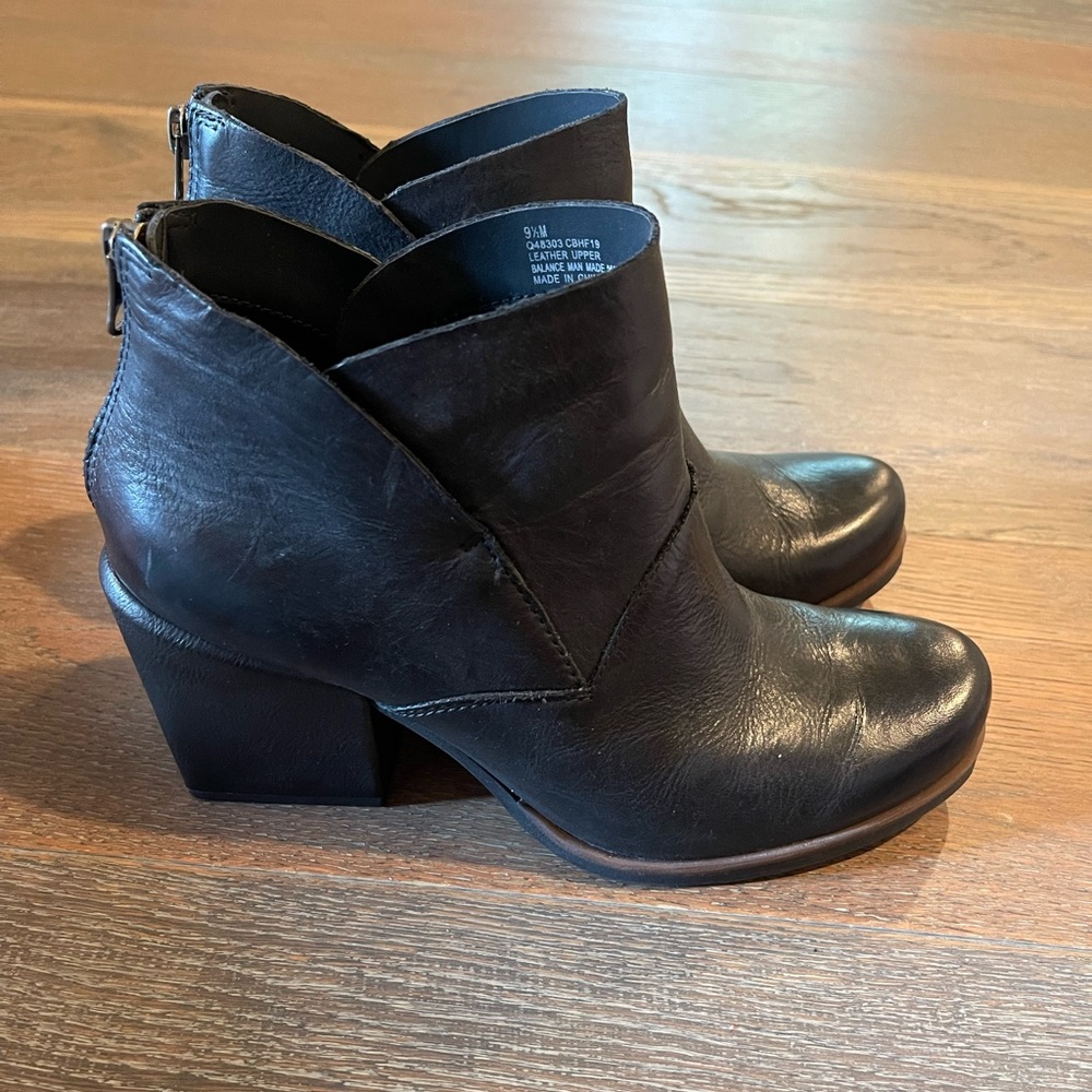 Korks by Kork Ease Dyoma Bootie Black Size 9.5
